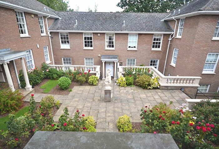 2 Bedroom Maisonette To Rent In Theydon Bower, Bower Hill, Epping, CM16