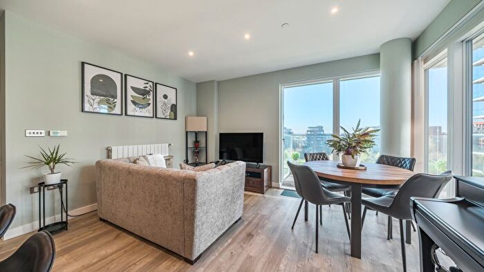 2 Bedroom Flat For Sale In Whittle Road, Kidbrooke, SE3