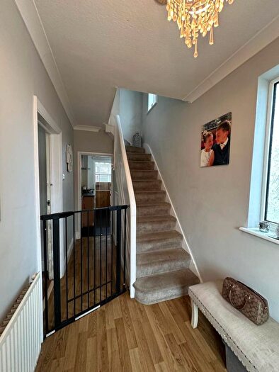 3 Bedroom Semi Detached House For Sale In Bedroom Semi Detached, Bourne Vale, Bromley, BR2