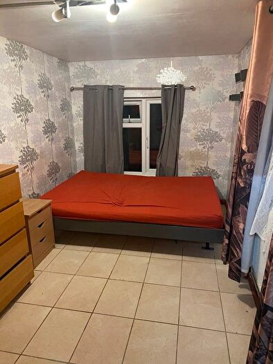 Studio To Rent In Eastern Avenue, Ilford, IG2