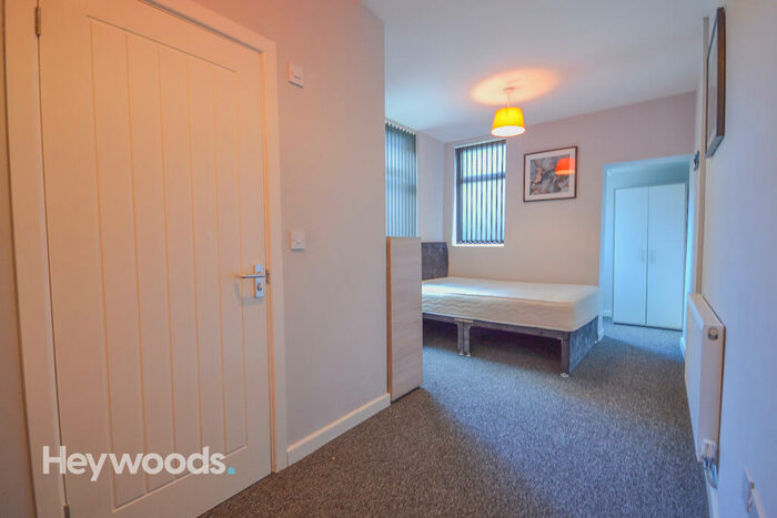1 Bedroom House Of Multiple Occupation To Rent In Birches Head Road, Stoke-on-Trent, ST1