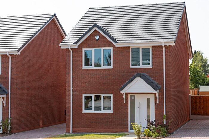 4 Bedroom Detached House For Sale In Nicholson Court, Kidderminster, DY10