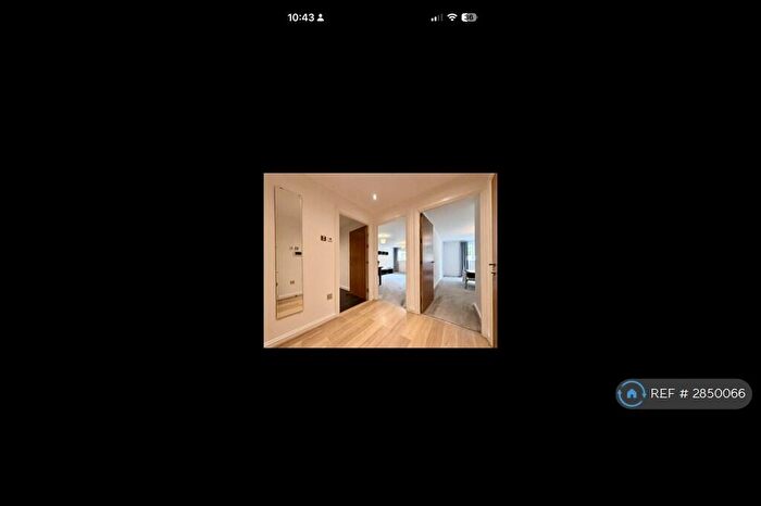 1 Bedroom Flat To Rent In Penstone Court, Cardiff, CF10