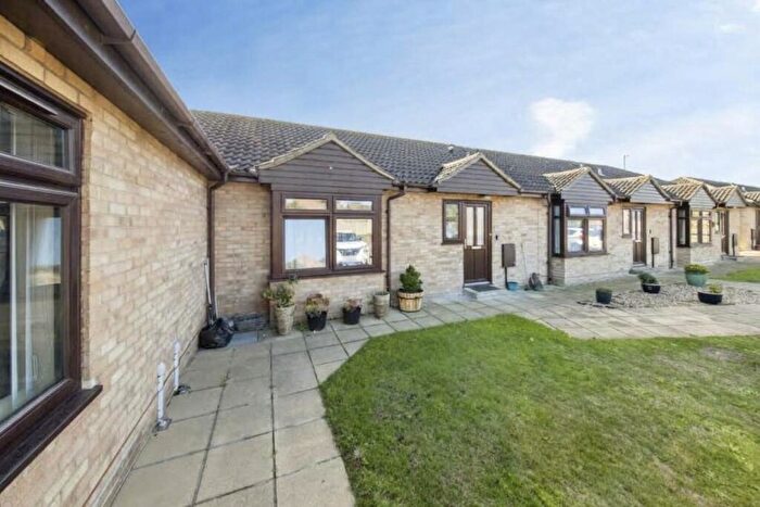 1 Bedroom Terraced Bungalow For Sale In Bexley Avenue, Harwich, CO12
