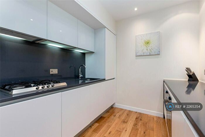 1 Bedroom Flat To Rent In Simpson Loan, Edinburgh, EH3
