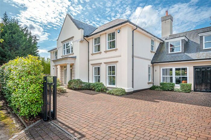 6 Bedroom Detached House For Sale In Normanstead, Henley-On-Thames, Oxfordshire, RG9