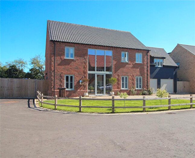 5 Bedroom Detached House For Sale In Thornberry Grove, Spooner Row, Wymondham, Norfolk, NR18