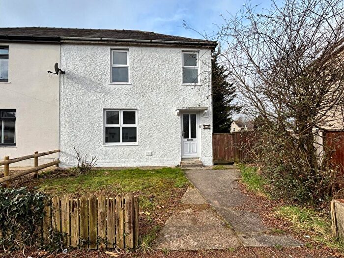 3 Bedroom Semi-Detached House For Sale In Maesyderi, Pontyberem, Llanelli, SA15