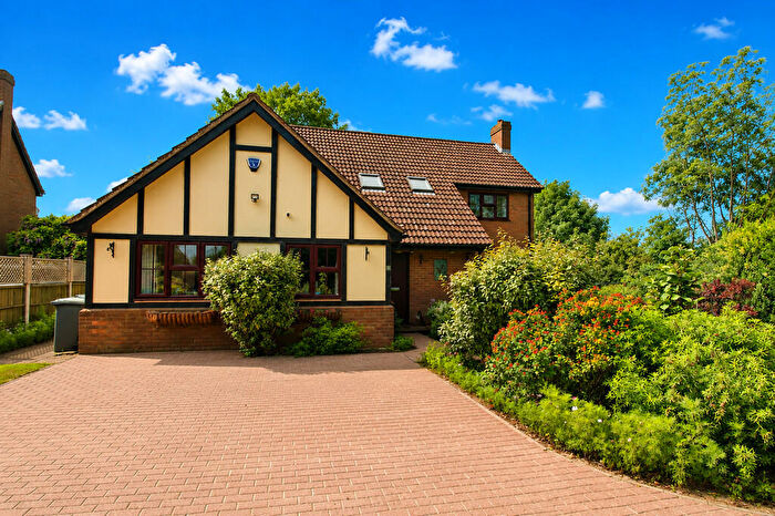 4 Bedroom Detached House For Sale In Barnwell Rise, Potton, Sandy, SG19