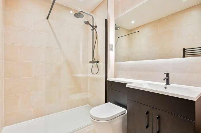 2 Bedroom Flat To Rent In Defiant Close, Hawkinge, CT18