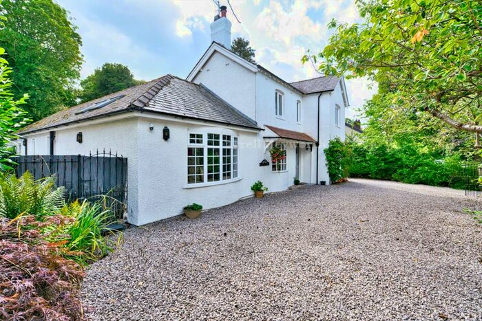 5 Bedroom Detached House For Sale In The Square, Scorton, Preston, PR3