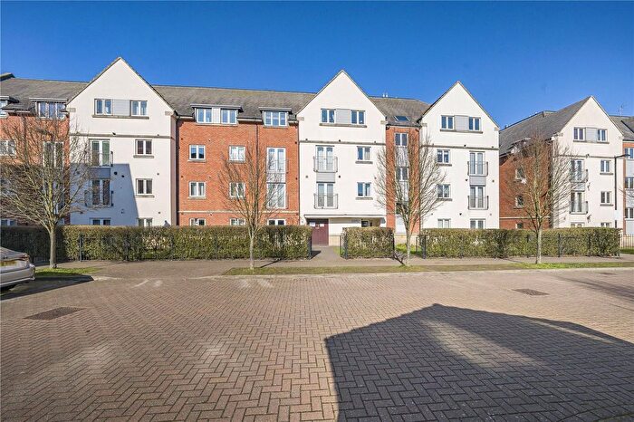 2 Bedroom Flat To Rent In Academy Place, Isleworth, TW7