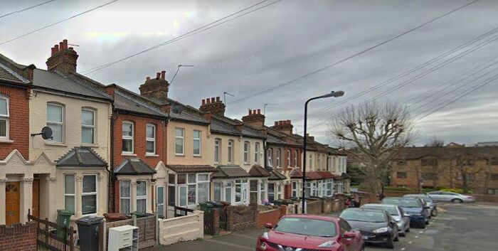 3 Bedroom Terraced House To Rent In Colville Road, Walthamstow, London, E17