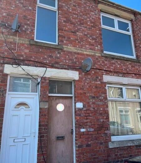 3 Bedroom Flat To Rent In Store Buildings, North Road, Boldon Colliery, NE35