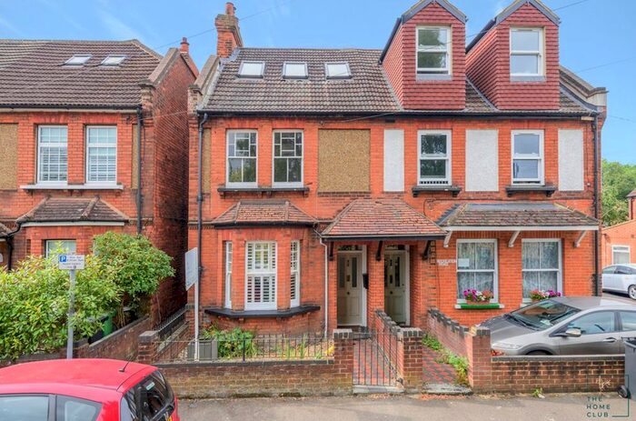 6 Bedroom Semi-Detached House To Rent In Recreation Road, Guildford, GU1