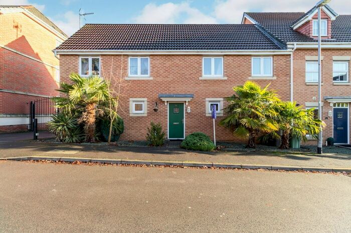 2 Bedroom Flat To Rent In Trinity Road, Friars Park, Edwinstowe, NG21