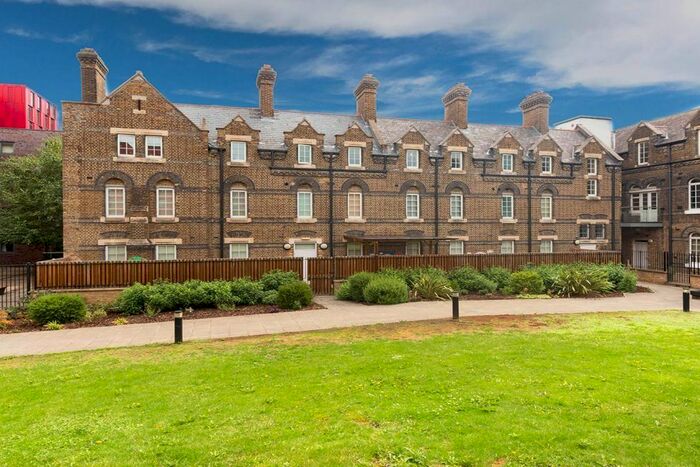 1 Bedroom Flat To Rent In Eden Grove, London, N7