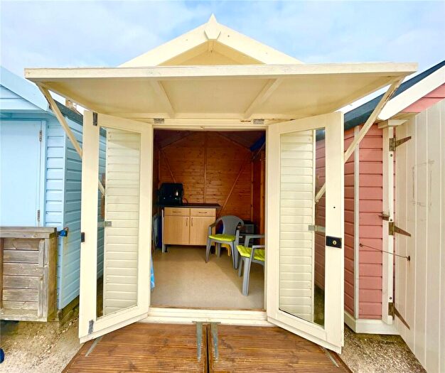 House For Sale In Friars Cliff Beach, Friars Cliff, Christchurch, BH23