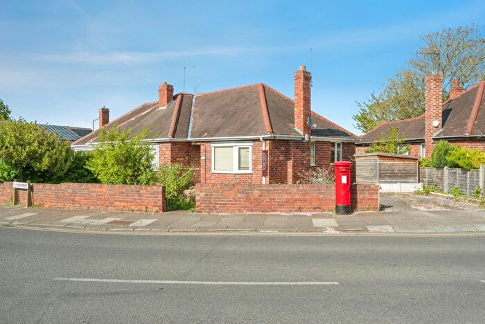 3 Bedroom Bungalow For Sale In Old Hexthorpe, Doncaster, South Yorkshire, DN4