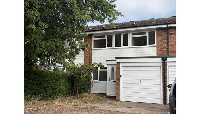 3 Bedroom Terraced House For Sale In Chaucer Walk, Hemel Hempstead, Hertfordshire, HP2