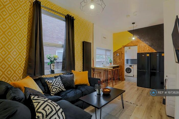 6 Bedroom Terraced House To Rent In Friars Road, Coventry, CV1