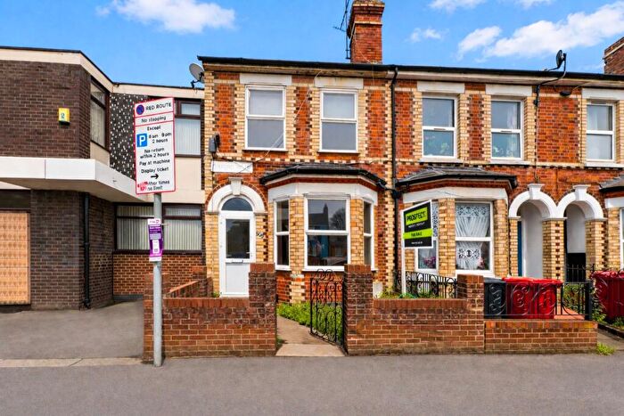 3 Bedroom Terraced House For Sale In Oxford Road, Reading, Berkshire, RG30