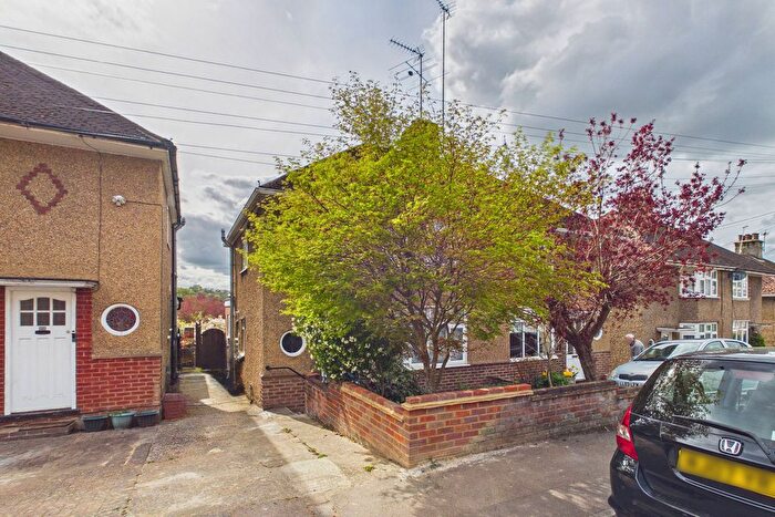 2 Bedroom Semi Detached House For Sale In Corner Hall Avenue, Hemel Hempstead, HP3