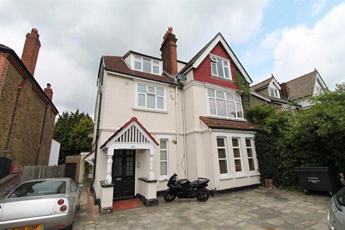1 Bedroom Flat To Rent In Court Road, Mottingham, SE9