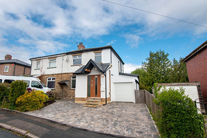 3 Bedroom Semi Detached House For Sale In Kings Drive, Carnforth, LA5