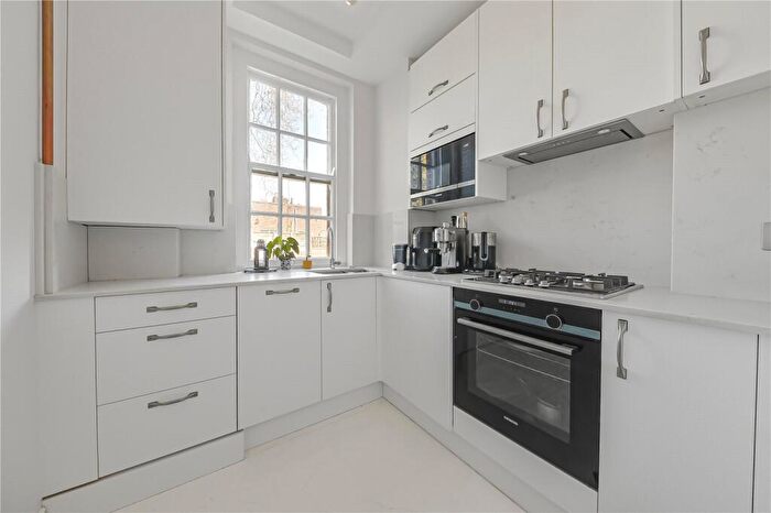 2 Bedroom Apartment To Rent In Elm Tree Road, London, NW8