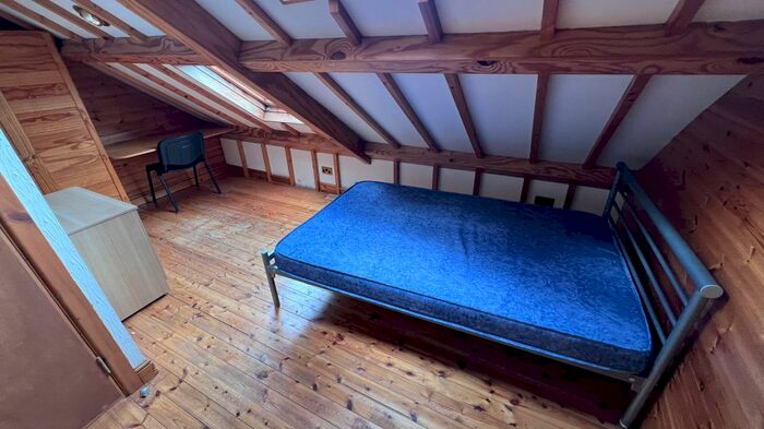 5 Bedroom Terraced House To Rent In Upton Terrace, Swansea, SA2