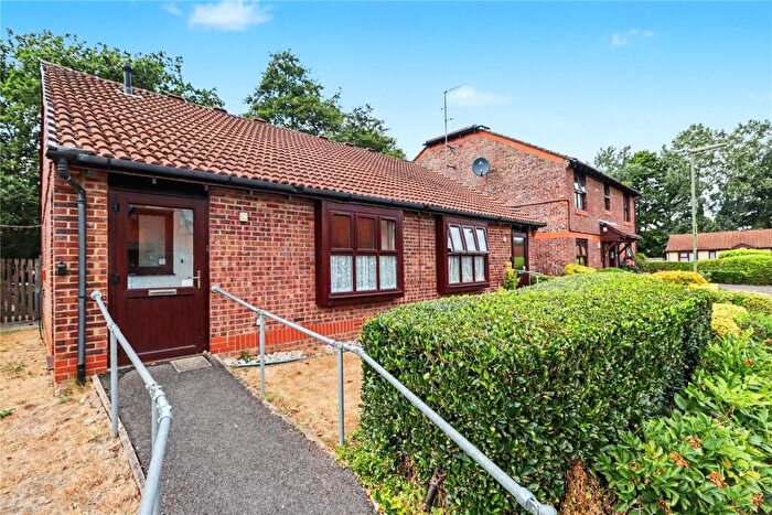 2 Bedroom Bungalow For Sale In Bainton Mead, Woking, Surrey, GU21