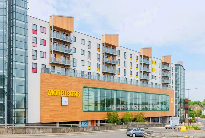 2 Bedroom Flat To Rent In Pinner Road, Harrow, HA1