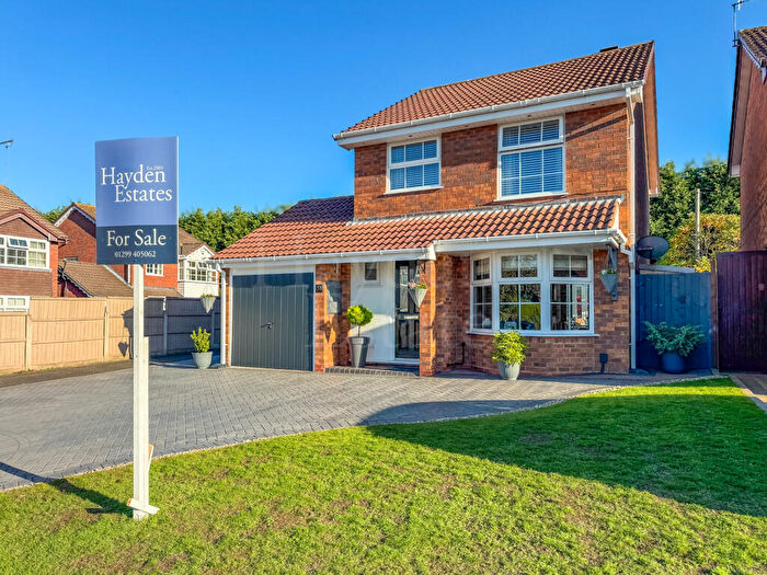 3 Bedroom Detached House For Sale In Cardinal Drive, Kidderminster, DY10