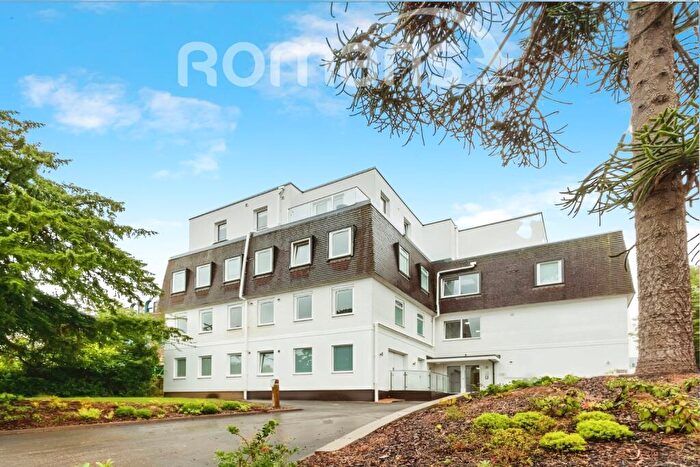 1 Bedroom Apartment For Sale In Winchester Road, Basingstoke, Hampshire, RG21