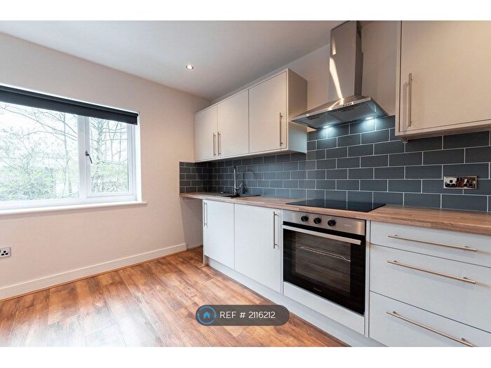 1 Bedroom Flat To Rent In Bank House, Walshaw, Bury, BL8