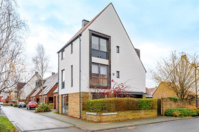 5 Bedroom Town House For Sale In Lotherington Mews, Derwenthorpe, York, YO10