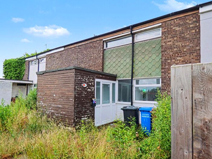 3 Bedroom Terraced House For Sale In Cadeleigh Close Kingston Upon Hull, Hull, HU7