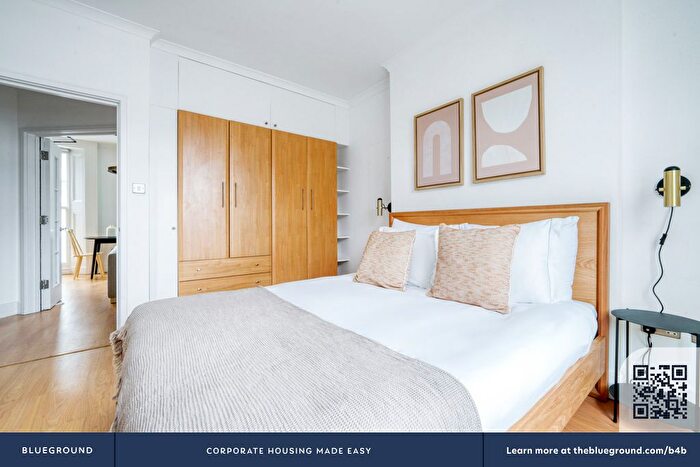 1 Bedroom Flat To Rent In Kensington, London, W11