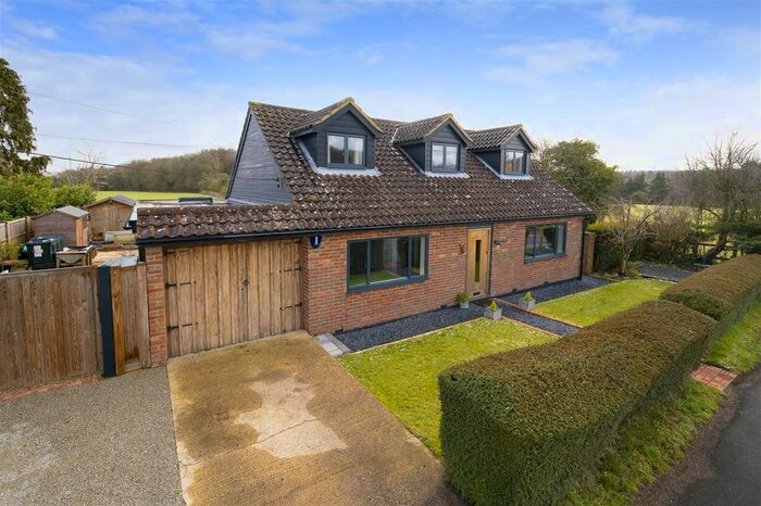 3 Bedroom Cottage For Sale In Penny Cottage, Pound Lane, Molash, CT4