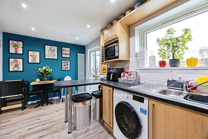 2 Bedroom Terraced House For Sale In Old Ash Close, Ashford, TN24