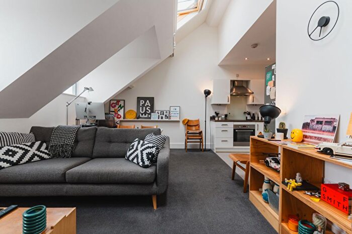 1 Bedroom Flat For Sale In Cowper Street, Knighton Fields, LE2