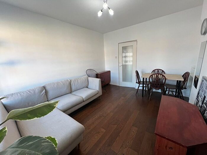 2 Bedroom Maisonette To Rent In Levita House, Ossulston Street, London, NW1