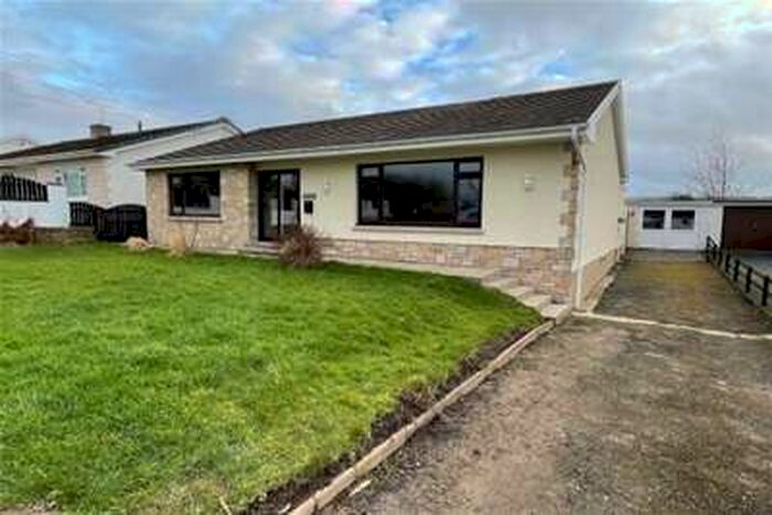 3 Bedroom Bungalow To Rent In Pen-y-bryn, Cardigan, SA43