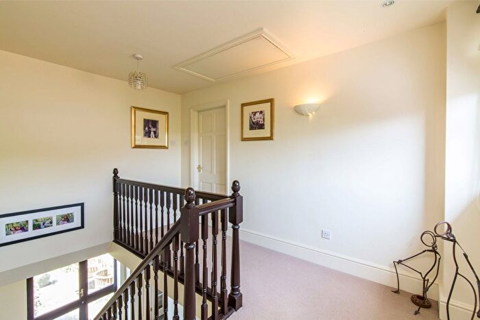 4 Bedroom Barn Conversion For Sale In Wayte Court, Ruddington, Nottingham, NG11