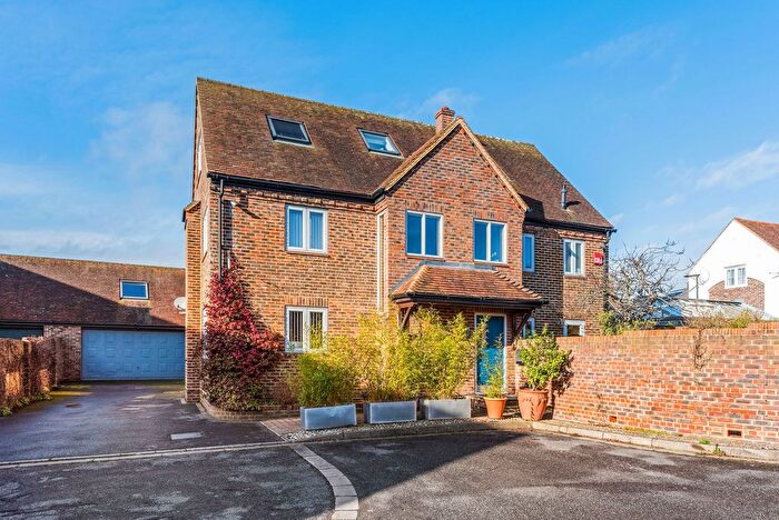 4 Bedroom Detached House For Sale In The Fishermans, Emsworth, PO10