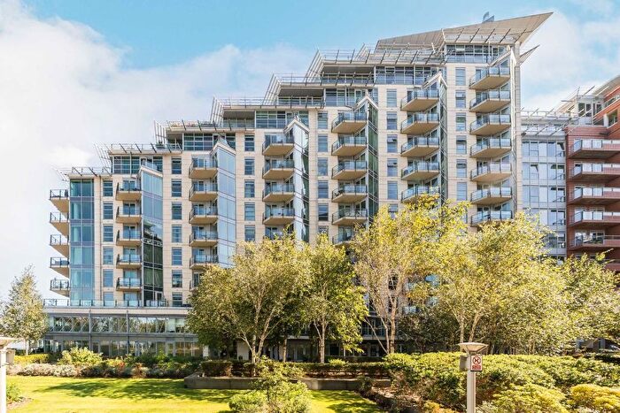 2 Bedroom Flat For Sale In Juniper Drive, Battersea Reach, SW18