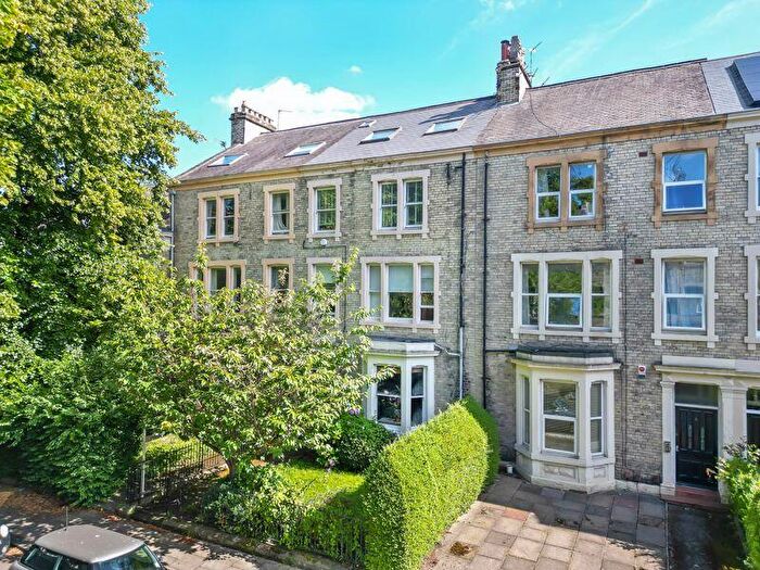 3 Bedroom Flat For Sale In Granville Road, Jesmond, Newcastle Upon Tyne, NE2