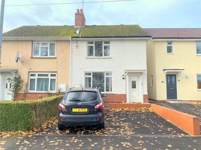 2 Bedroom Semi-Detached House To Rent In Valley Walk, Kettering, Northamptonshire, NN16