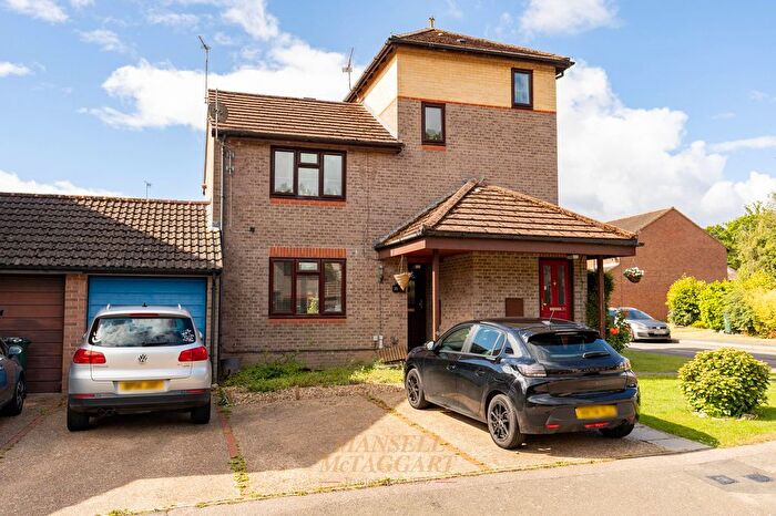 1 Bedroom Property For Sale In Keymer Road, Crawley, RH11